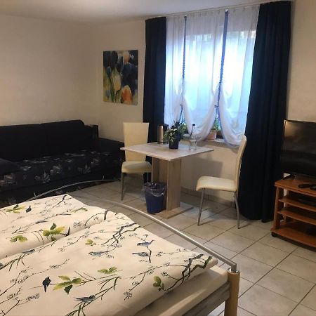 Volkertshausen Ferienappartement Souterrain מראה חיצוני תמונה