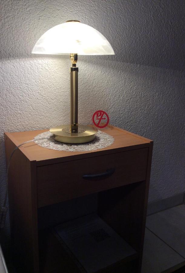 Volkertshausen Ferienappartement Souterrain מראה חיצוני תמונה